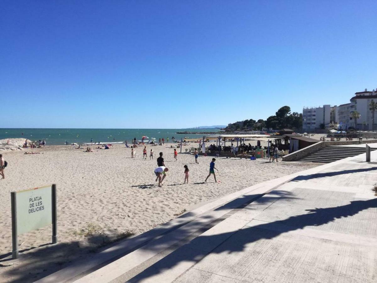 Atico Primer Linea De Mar Con Piscina En Ebrehogar Sant Carles de la Ràpita Exterior foto